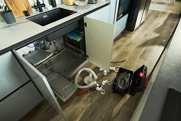 Reliable Drain Cleaning contractor in Valley Village, CA by Street Wise - Plumbing
